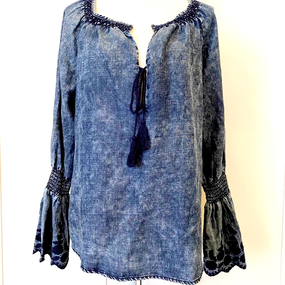 MICHAEL STARS embroidery denim blouse.